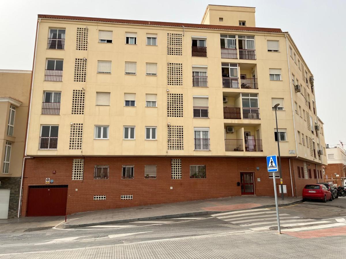 Beautiful Brand New 2 Bedroom Flat With Terrace Màlaga Exteriér fotografie
